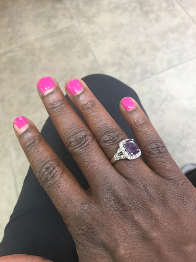 Beauty Salon «Excelsior Nails & Day Spa», reviews and photos, 21 Water St, Excelsior, MN 55331, USA