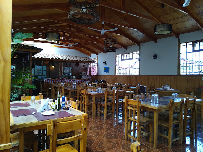 Restaurant Cuatro Esquinas