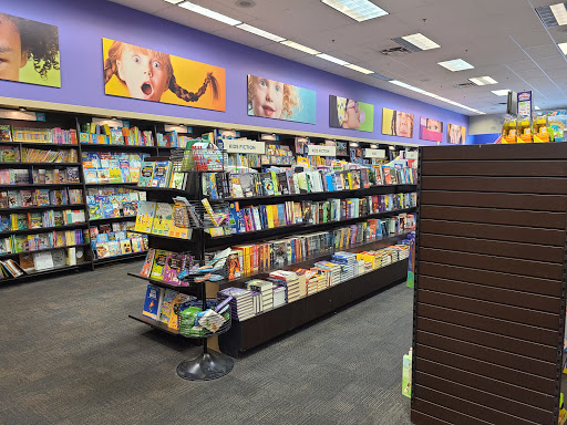 Book Store «Books-A-Million», reviews and photos, 839 Brandon Town Center Dr, Brandon, FL 33511, USA