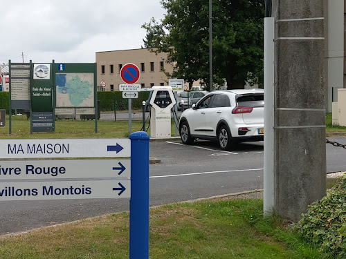 Borne de recharge de véhicules électriques E-Charge50 Charging Station Saint-Quentin-sur-le-Homme