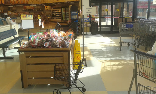 Grocery Store «Food Lion», reviews and photos, 110 Broadkill Rd, Milton, DE 19968, USA