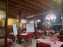Atmosphère du Restaurant L'Etable 07 à Limony - n°16