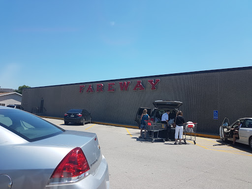 Grocery Store «Fareway Grocery», reviews and photos, 620 8th St SE, Altoona, IA 50009, USA