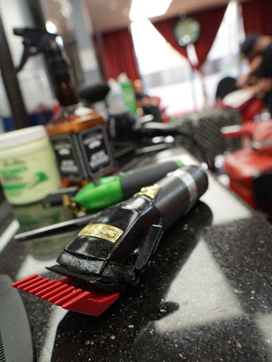 Barber Shop «The Barber Shop», reviews and photos, 70-23 Austin St, Forest Hills, NY 11375, USA