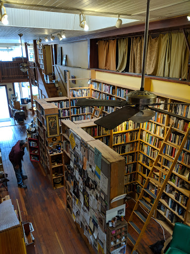 Restaurant «The Axe and Fiddle», reviews and photos, 657 E Main St, Cottage Grove, OR 97424, USA