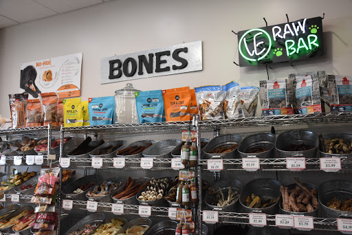 Pet Supply Store «Brown Dog Bakery», reviews and photos, 2310 SE Delaware Ave, Ankeny, IA 50021, USA