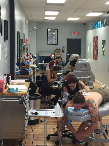 Tattoo Shop «In Living Color Studio of Tattoo & Piercing», reviews and photos, 20461 S Tamiami Trail, Estero, FL 33928, USA