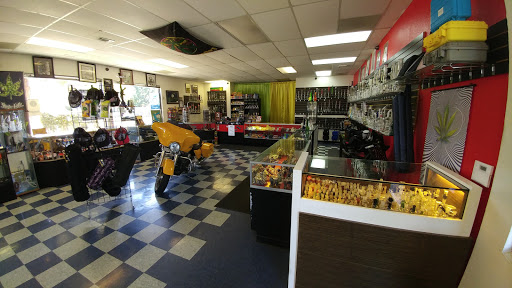 Tobacco Shop «Smoke Hut», reviews and photos, 1300 E Covell Blvd, Davis, CA 95616, USA