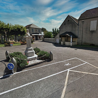 Parking à Igon à Igon
