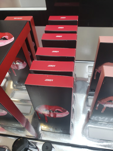 Cosmetics Store «Ulta Beauty», reviews and photos, 1402 SE Everett Mall Way #510, Everett, WA 98208, USA