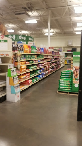 Pet Supply Store «PetSmart», reviews and photos, 4230 Pueblo Fwy, Pueblo, CO 81008, USA