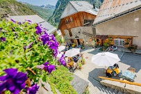 Photos du propriétaire du Restaurant français Le Cours de la Vie à Les Deux Alpes - n°3