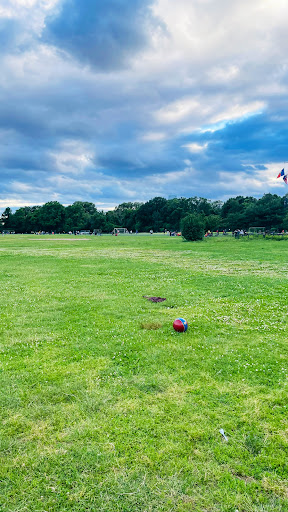 Park «Dyker Beach Park», reviews and photos, 334 Bay 8th St, Brooklyn, NY 11228, USA