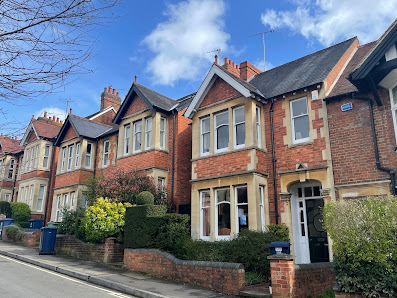 Allcott Associates LLP John Eccles House, The Oxford Science Park, Robert Robinson Ave, Littlemore, Oxford OX4 4GP