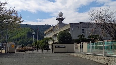 周南市立福川南小学校