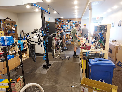 Bicycle Store «Bicycle Boulevard», reviews and photos, 20132 Chagrin Blvd, Shaker Heights, OH 44122, USA