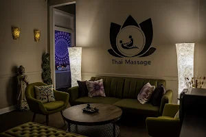 Thai Lotus Bodywork South Loop image