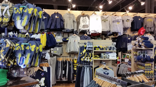 Sportswear Store «Rally House Livonia», reviews and photos, 13525 Middlebelt Rd, Livonia, MI 48150, USA