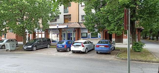 Duna House : Dombóvár, Hunyadi tér - Dombóvár