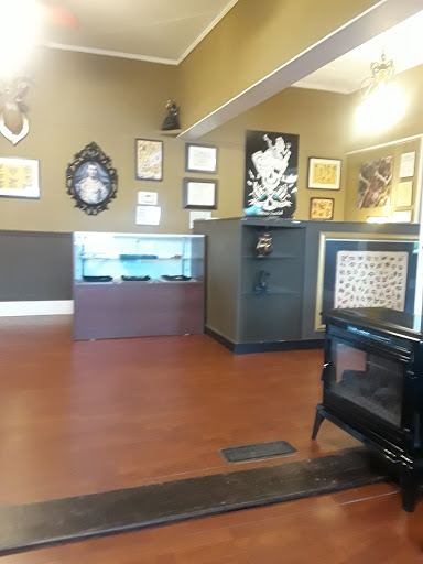Tattoo Shop «Mama Tried Tattoo Social Club», reviews and photos, 1034 Maple St, Carrollton, GA 30117, USA