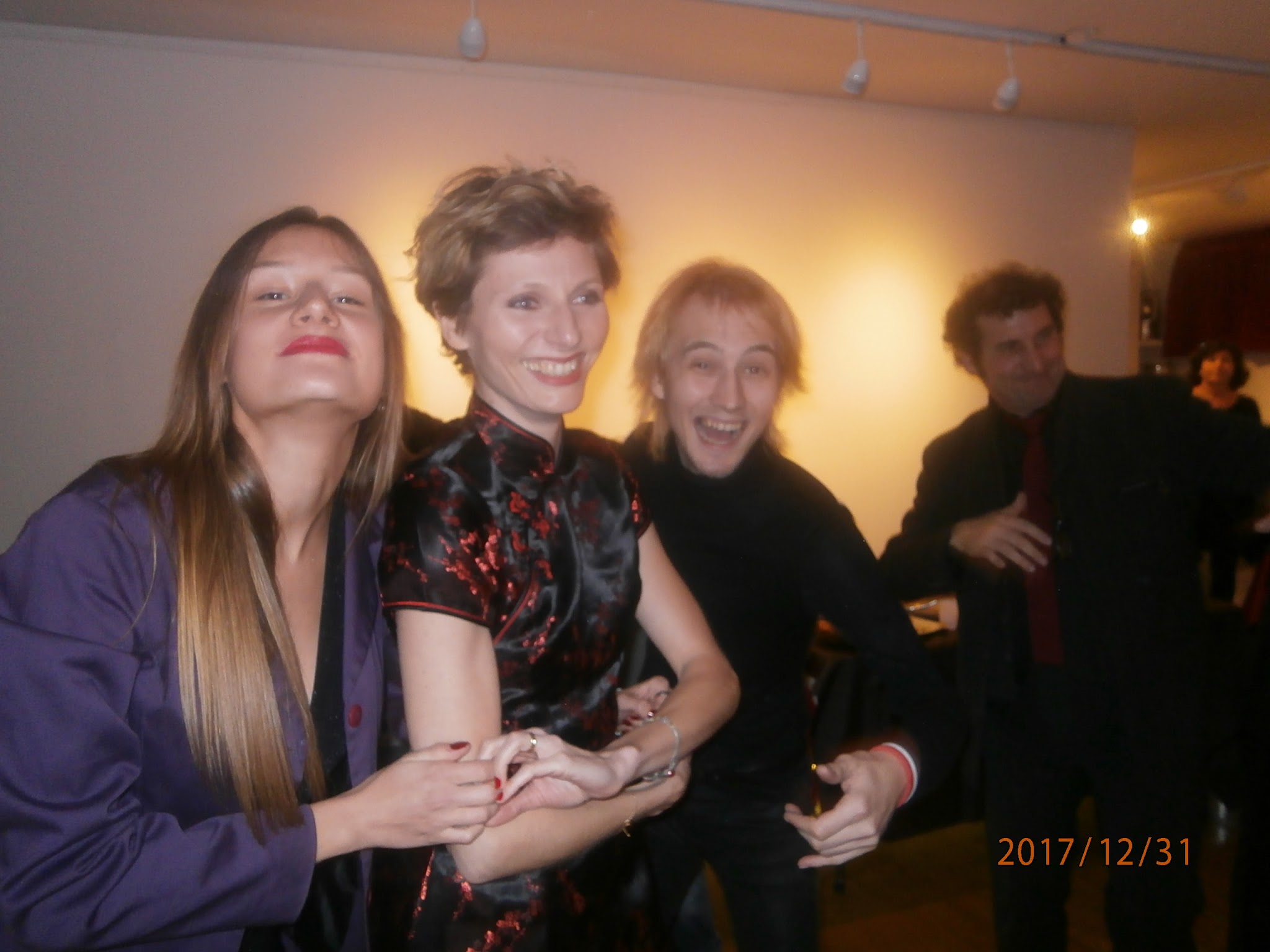Photo n° 18 de l'avis de editor.r fait le 16/02/2018 à 16:09