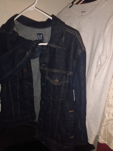 Clothing Store «Gap Outlet», reviews and photos, 250 N Plainfield Rd, West Lebanon, NH 03784, USA