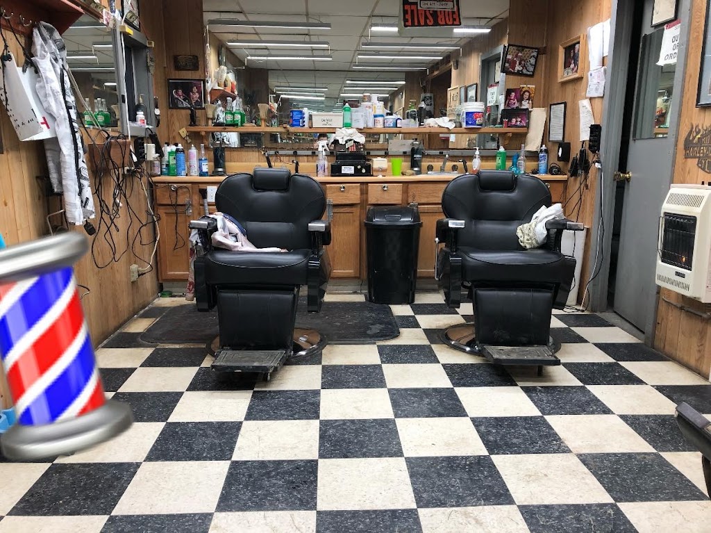 Sams Barber Shop 26205
