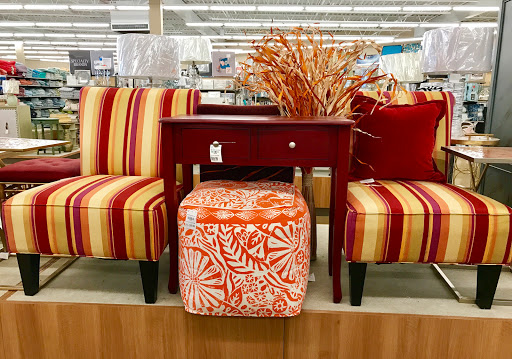 Home Goods Store «Tuesday Morning», reviews and photos, 15921 Manchester Rd, Ellisville, MO 63011, USA