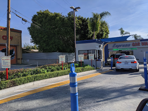 Car Wash «Wildwater Express Carwash», reviews and photos, 17042 Beach Blvd, Huntington Beach, CA 92647, USA