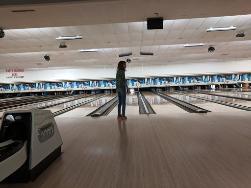 Bowling Alley «Tall Pines Entertainment Center», reviews and photos, 5445 Clark Rd, Paradise, CA 95969, USA