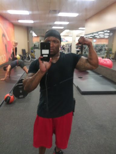 Gym «LA Fitness», reviews and photos, 3223 Fairlane Dr, Allen Park, MI 48101, USA