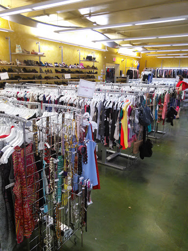 Thrift Store «Goodwill Industries», reviews and photos, 1640 E 8th St, Davis, CA 95616, USA