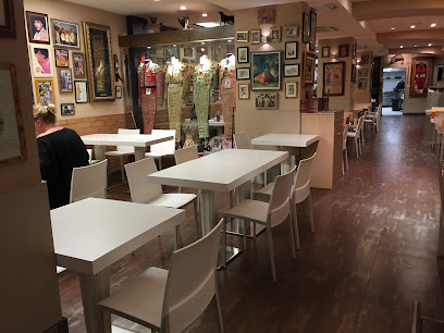 Restaurante Los Califas - C. Deanes, 5, 14003 Córdoba, Spain