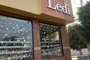 Panadería LEDI image