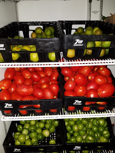 Grocery Store «Gaytan Family Market», reviews and photos, 14110 Austin Rd, Clearlake, CA 95422, USA