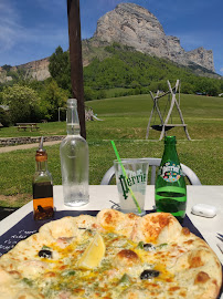 Plats et boissons du Pizzeria Sous La Dent à Plateau-des-Petites-Roches - n°9