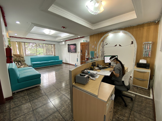 Family Dental Center | Clinica Dental en Guayaquil | Ecuador - Dentista