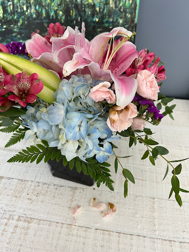 Florist «Flower Boutique», reviews and photos, 514 N Lake Ave, Pasadena, CA 91101, USA