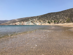 Kavalourko beach'in fotoğrafı biraz temiz temizlik seviyesi ile
