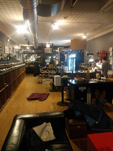Wine Bar «The Bottle Shop», reviews and photos, 1148 Central Ave, Wilmette, IL 60091, USA