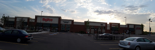 Grocery Store «Hy-Vee», reviews and photos, 6150 Egan Dr, Savage, MN 55378, USA