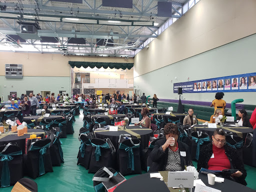 Health Club «Dr. Ephraim Williams Family Life Center», reviews and photos, 4036 14th Ave, Sacramento, CA 95820, USA