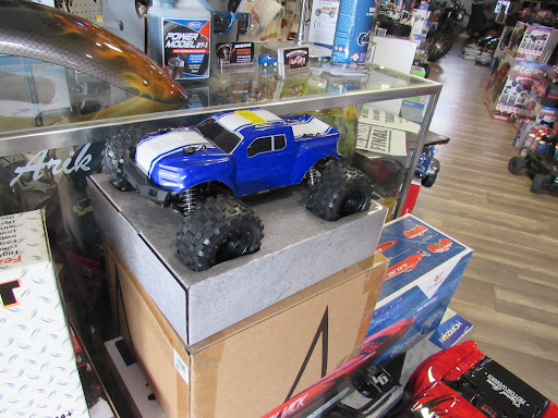 Airbrushing Service «Moto Styles», reviews and photos, 17540 Chatsworth St, Granada Hills, CA 91344, USA