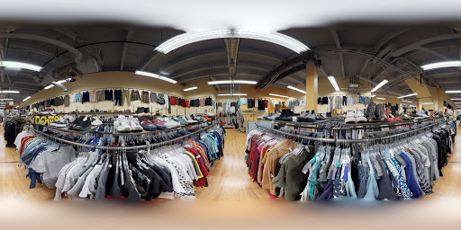 Used Clothing Store «Crossroads Trading Co.», reviews and photos, 128 NW 23rd Ave, Portland, OR 97210, USA