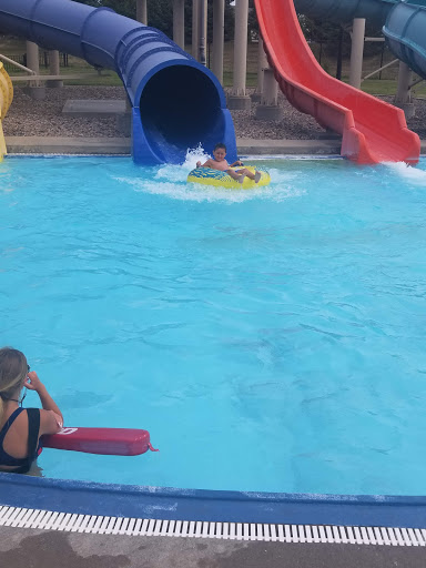 Water Park «Valley View Aquatic Center», reviews and photos, 255 S 81st St, West Des Moines, IA 50266, USA