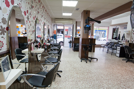 Academia de Peluquería y Beauty Vicki Ronda en Ronda, Málaga