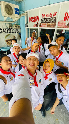 Peserta didik - Sekolah Perhotelan & Kapal Pesiar NCL Madiun