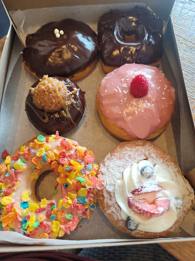 Donut Shop «Donut Bar + Coffee», reviews and photos, 29039 Southfield Rd, Southfield, MI 48076, USA