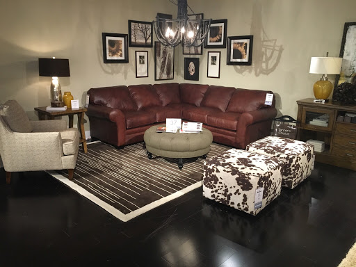 Furniture Store «Roberts Furniture & Mattress», reviews and photos, 2238 Valley Ave, Winchester, VA 22601, USA