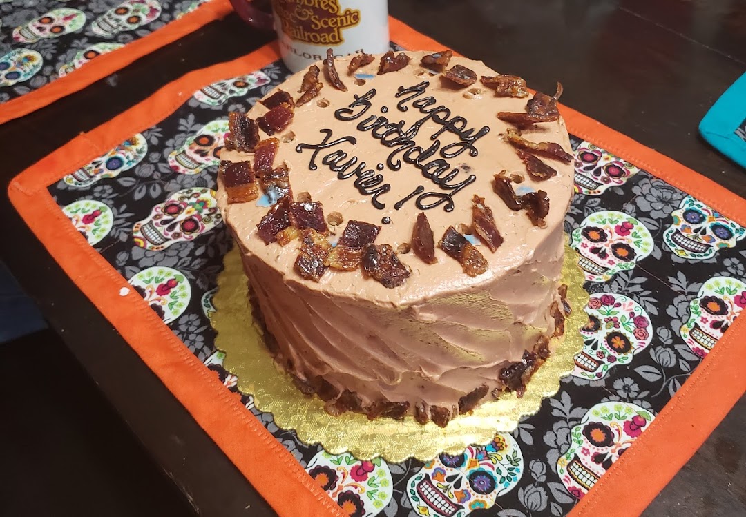 The Hive Cake Studio - Custom Cakes, Cupcakes, Cookies